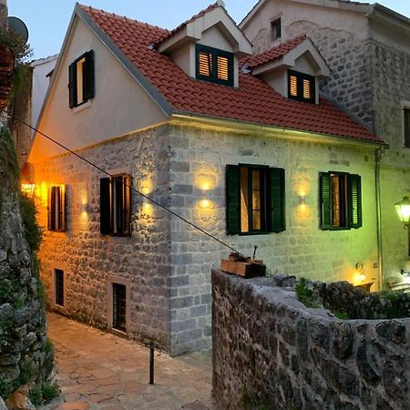 Kazin Supreme Hotel Котор Екстериор снимка